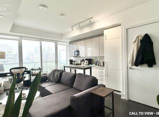 403 Church St #2813, Toronto, ON M4Y 0C9