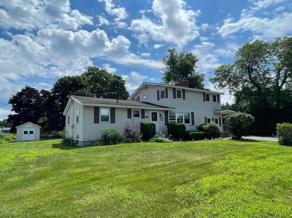 10 Richard St #1, Essex Junction, VT 05452