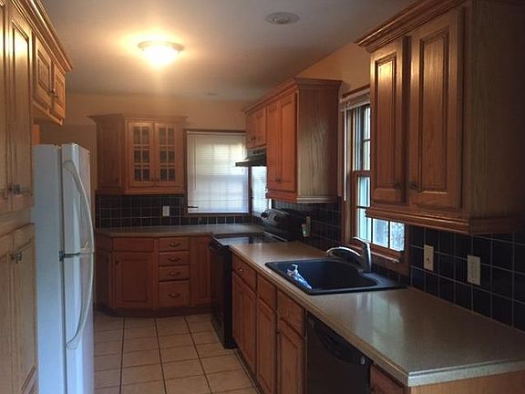 5th image of 9620 E 32nd St S