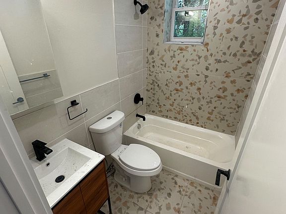 5th image of 811 Broadway #A103