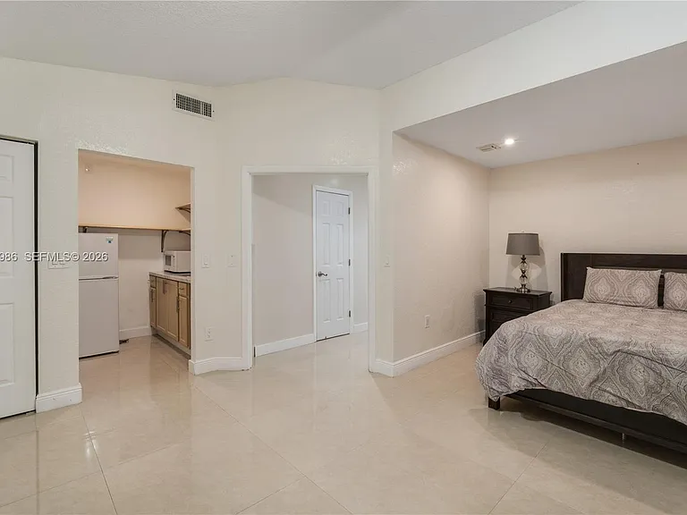 15250 SW 154th Ter #A — Photo 8