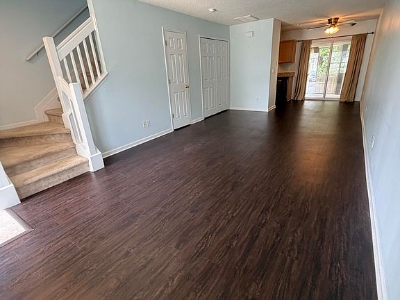 4th image of 341 Kelsey Blvd