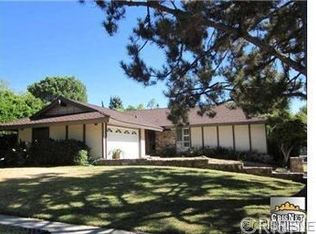 18914 Kinzie St, Northridge, CA 91324