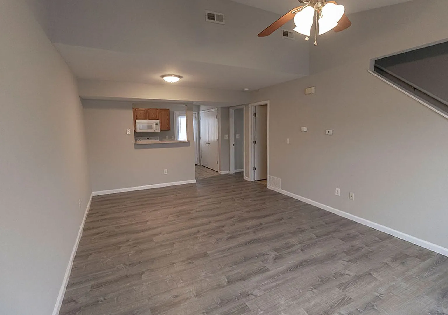 5808-5810 Canaveral Dr. — Photo 3