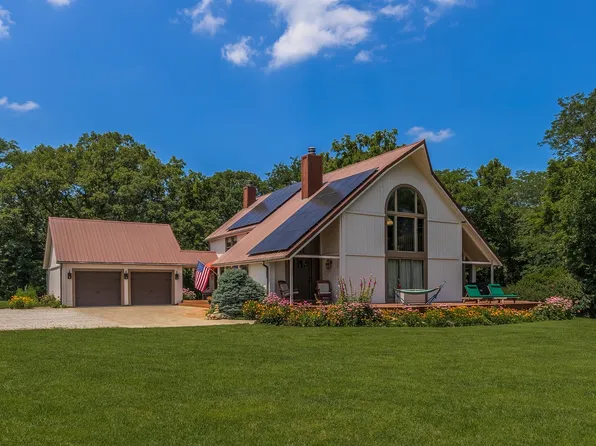 26199 N 1850 East Rd, Lexington, IL 61753