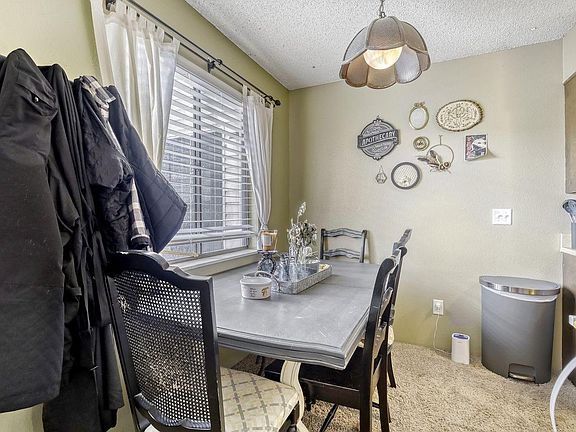 5th image of 1705 Heatheridge Rd #H-305