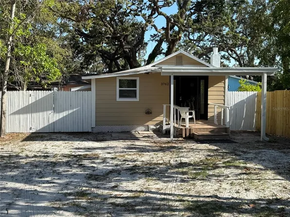 3762 18th Ter S, Saint Petersburg, FL 33711