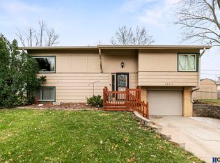 1623 Summit St, Beatrice, NE 68310