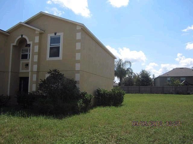 2nd image of 555 Nutmeg Ct