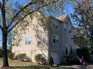 13-6 Cranberry Rdg, Reading, PA 19606