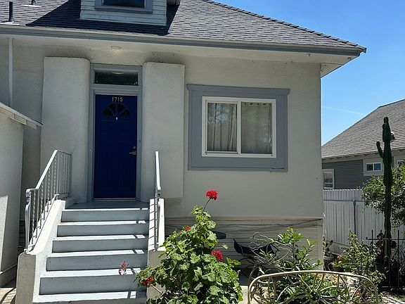 3rd image of 1709 Fern St #1709