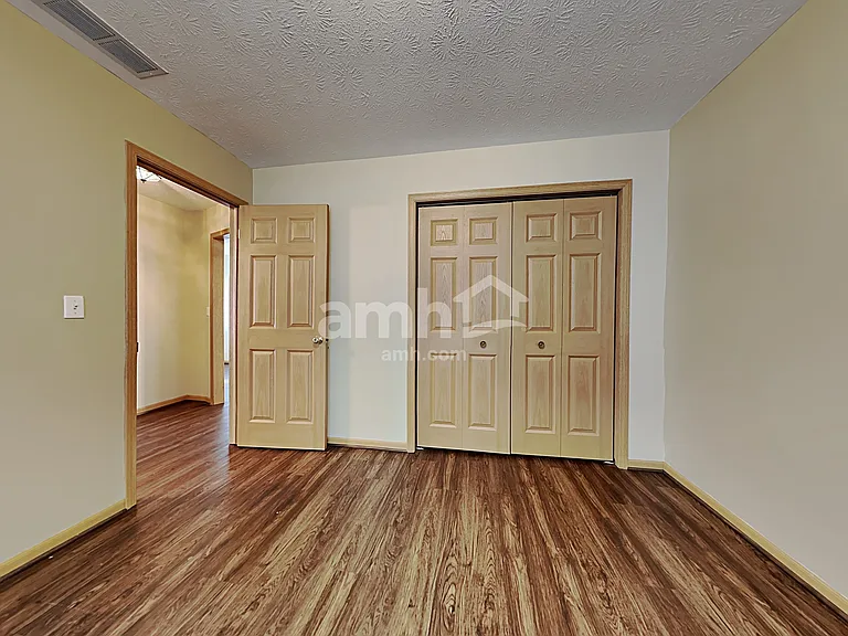 3370 Redbud Dr — Photo 13