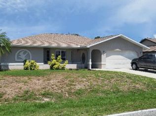 7202 Mamouth St, Englewood, FL 34224
