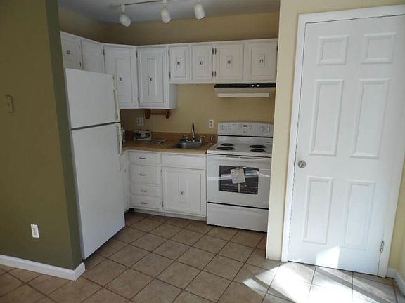 4th image of 113 Lead Ct