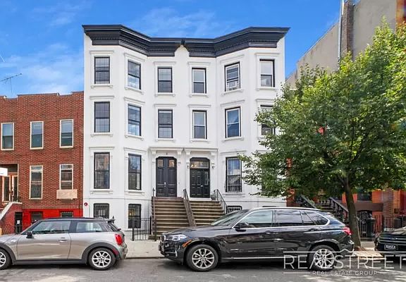 4th image of 38 Herkimer St