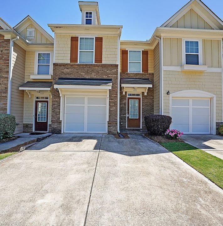 1st image of 2062 Lakeshore Overlook Dr NW