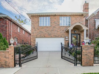 160-36 12th Ave, Whitestone, NY, 11357