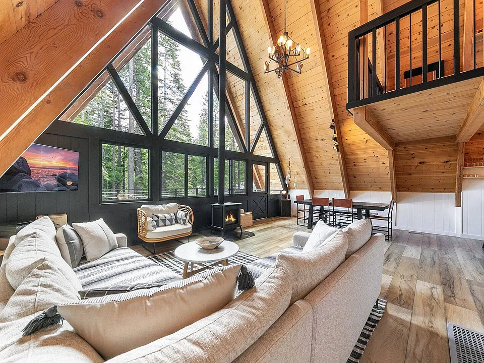 357 Sierra Dr