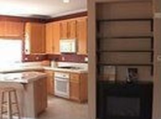 28688 Placerview Trl, Saugus, CA 91390