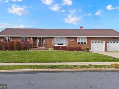 6 Delaware Dr, Bordentown, NJ, 08505