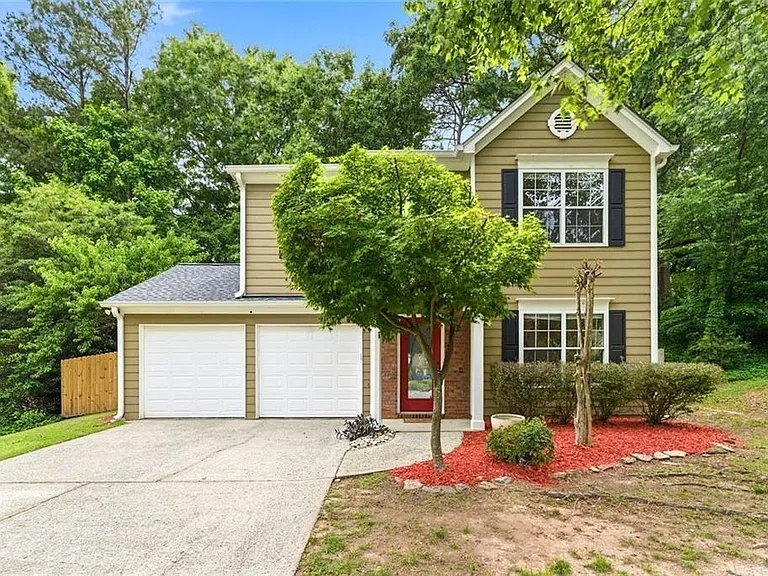 4295 Cabretta Dr SE — Photo 1
