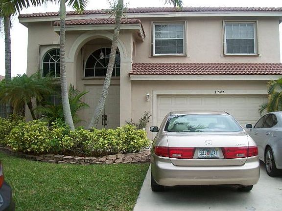 5th image of 11542 NW 4th Mnr