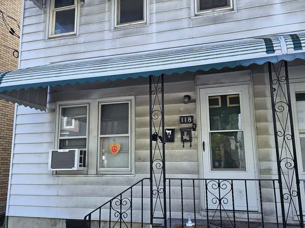 118 Pitt St Floor 2, Tamaqua, PA 18252