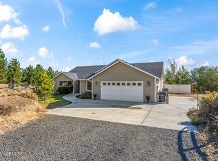 390 Sage Cove Rd, Yakima, WA 98903