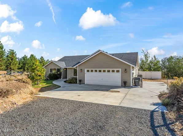 390 Sage Cove Rd, Yakima, WA 98903