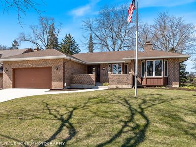 850 Abbey Dr, Glen Ellyn, IL, 60137