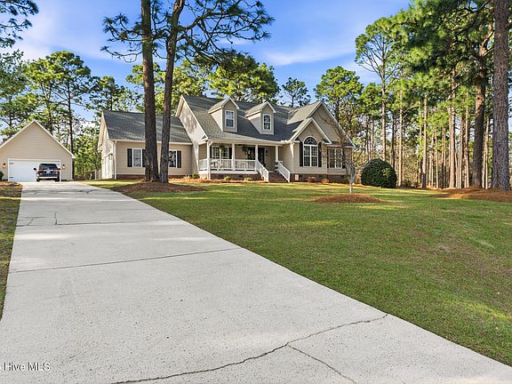 4th image of 106 Pinewild Lane