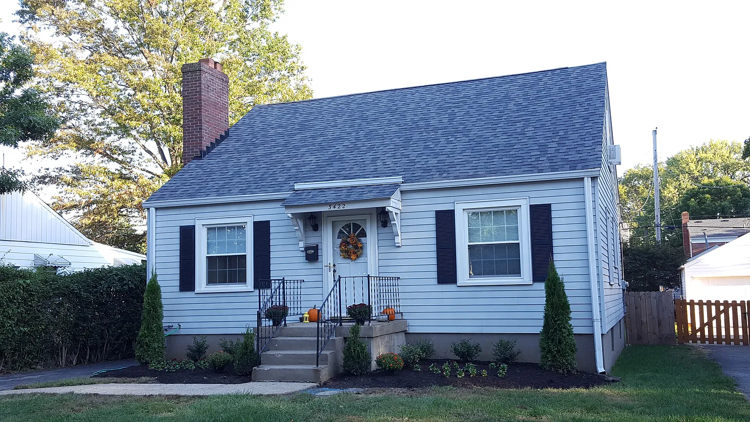 3422 Warner Ave photo 1