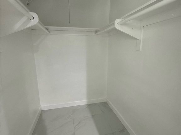 5th image of 9842 Cheshire Ave