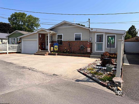 3rd image of 118 Whiteman Ave