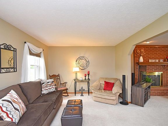 2nd image of 6373 Tara Brooke Ct