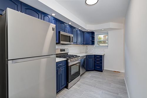 4th image of 6621 San Bonita Ave #2W