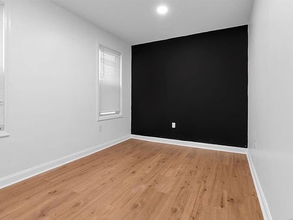 2nd image of 45 Seymour Ave Floor 1