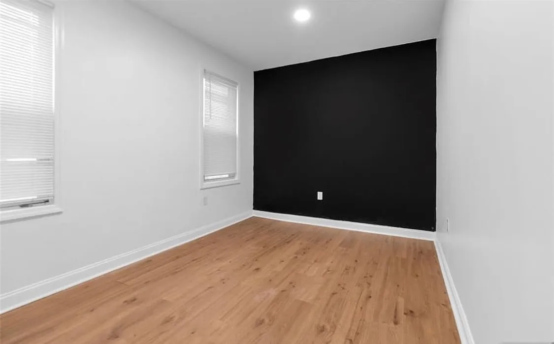 Building Photo - 45 Seymour Ave #1