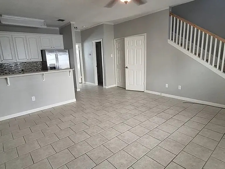 2011 S 7th St #6B — Photo 20