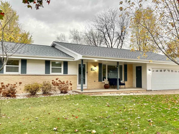 1019 Crawford St, Green Bay, WI 54304