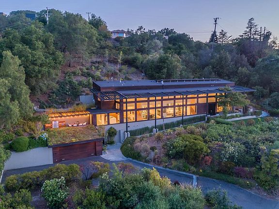 4th image of 26415 Anacapa Ct