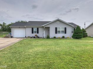 1309 Covey Dr, Carl Junction, MO 64834