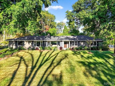 814 Mary Meadows Ln, Saint Louis, MO, 63141