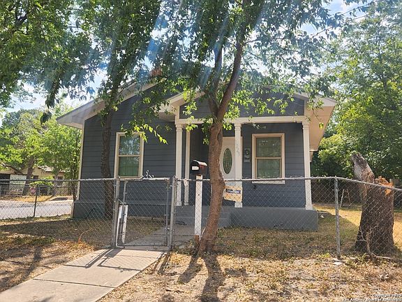 3rd image of 1223 S PINE ST