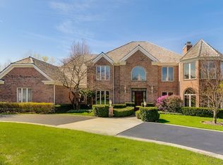 60 Rue Foret, Lake Forest, IL 60045