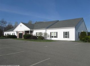 5 Godfrey Dr, Orono, ME 04473
