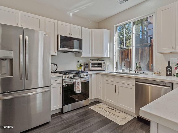 5th image of 6272 Black Cinder Ct
