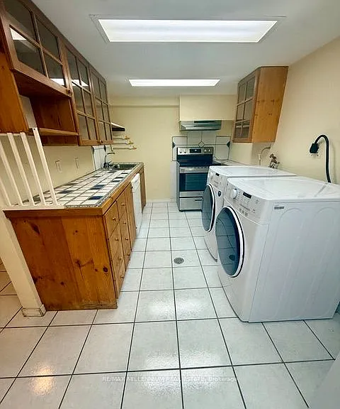 180 Cottingham St #BASEMENT — Photo 6