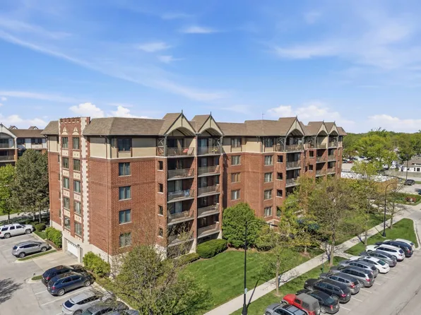 10 S Wille St APT 603, Mount Prospect, IL 60056