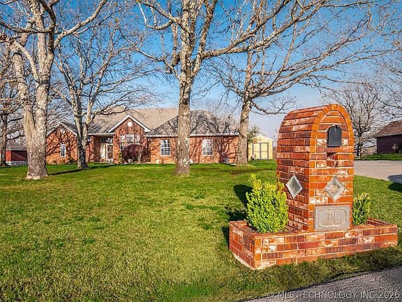 3rd image of 711 Kinkead Rd